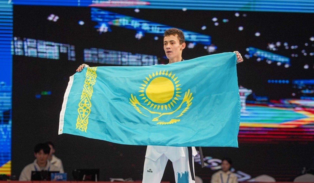 Казахстан завоевал 18 медалей в первый день Altaic Cup по таеквондо
