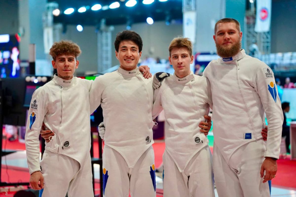Қазақстандық шпагашылар Азия чемпионатының алтынына таласады
