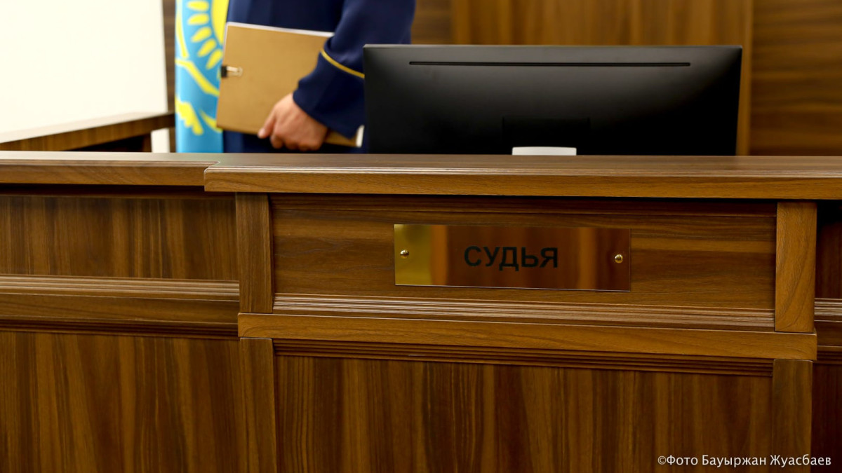 "Алма сірке суы" деп көрсетілген: 24 тонна спиртті заңсыз шетелге шығармақ болған азамат сотталды