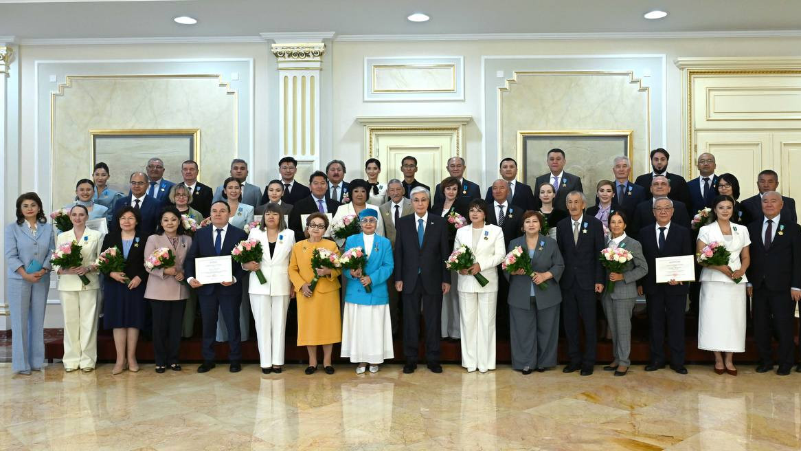 Президент Тоқаев масс-медианың өкілдері жаңа Конституцияны қабылдауға үлес қосқанын атап өтті