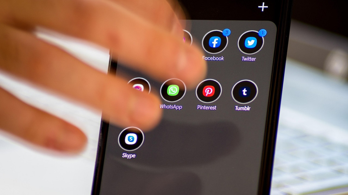 VK, Одноклассники және Mail.ru қосымшалары App Store дүкенінен жойылды