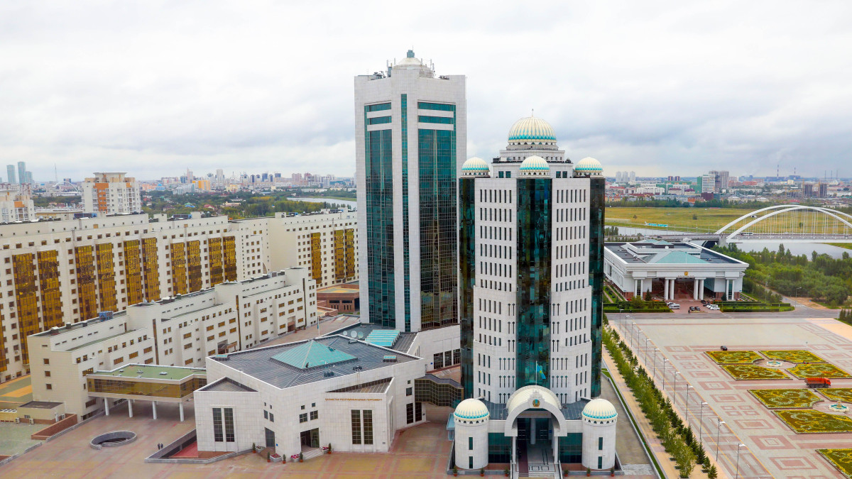 Сенат поддержал закон о психологической службе: что изменится