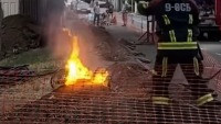 Подземные коммуникации загорелись в Алматы
