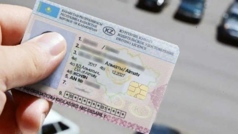 Казахстанцам упростили пребывание в ОАЭ