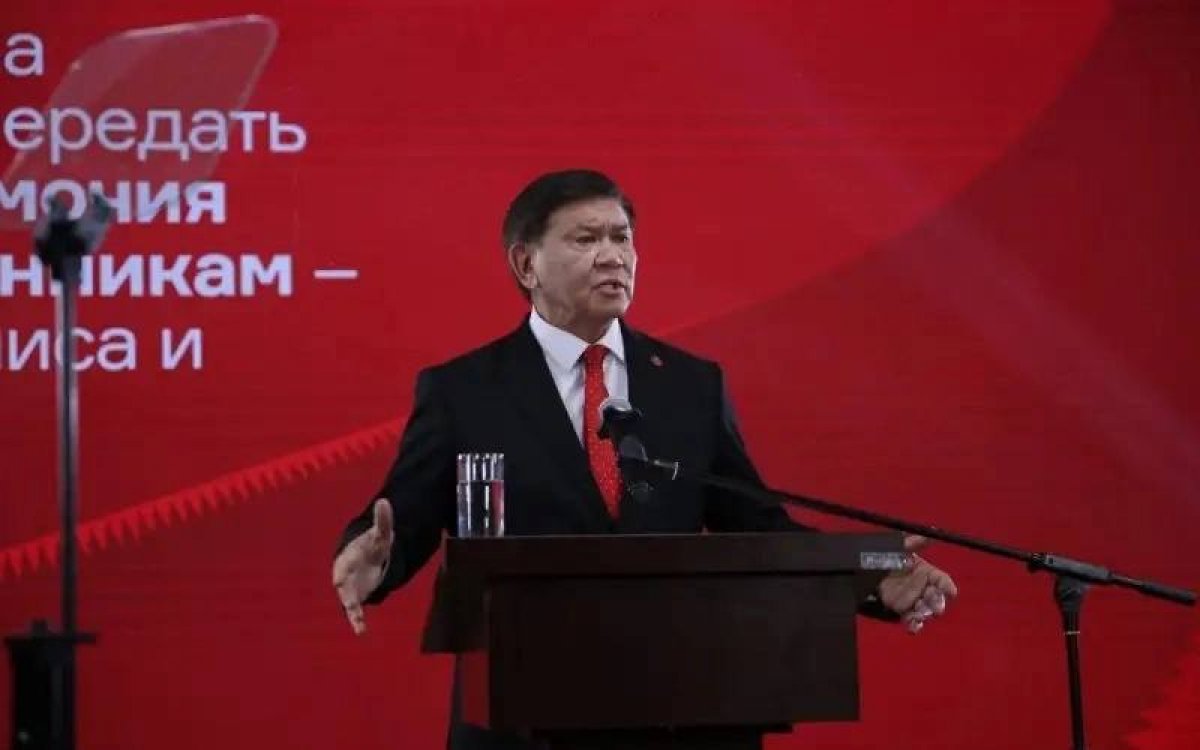 Ертысбаев ушел с поста главы Народной партии Казахстана