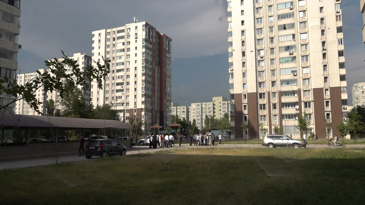Поэтапные изменения: в Алатауском районе продолжается благоустройство микрорайонов