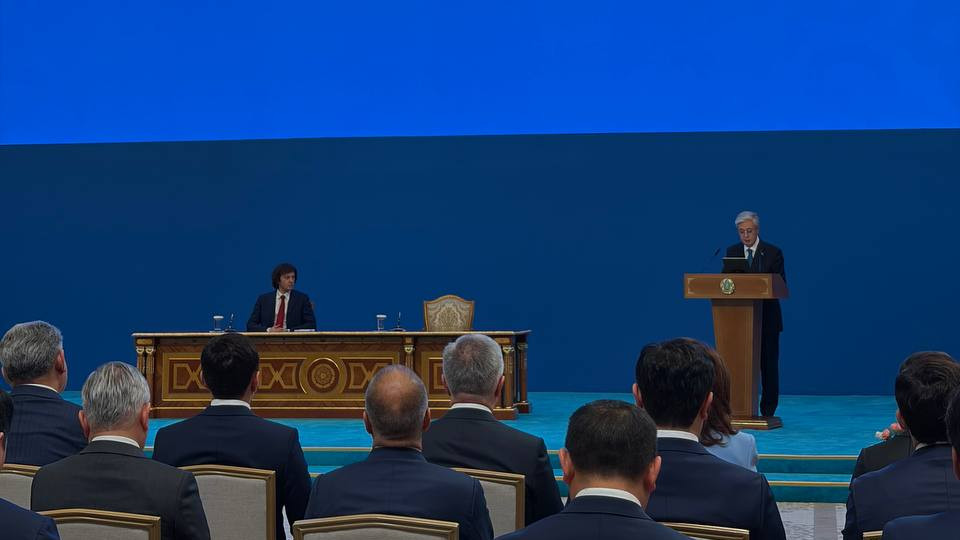 Тоқаев: Қазақстан мен Грузия стратегиялық серіктестіктің жаңа кезеңіне қадам басты