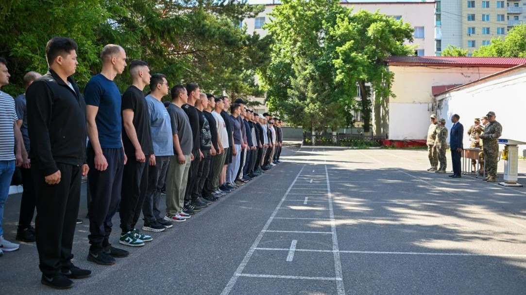 Запастағы 3 мың адам әскерге шақырылады: кімдер тізімге ілігеді?