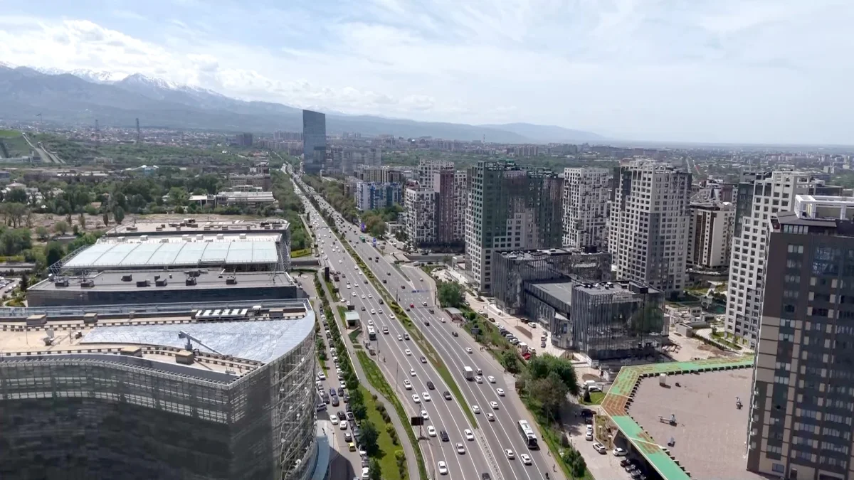 Развитие транспорта и озеленение: в Алматы обсудили Генплан города