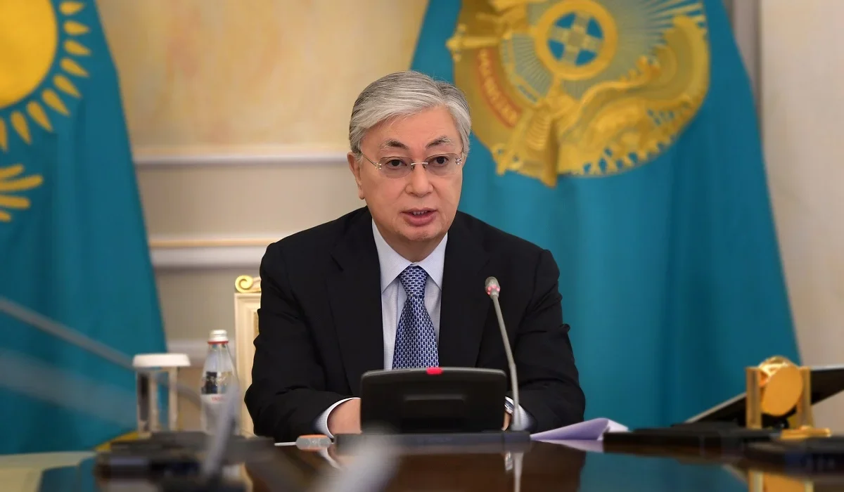 Тоқаев президенттің кейбір актілерінің күші жойылды деп тану туралы жарлыққа қол қойды