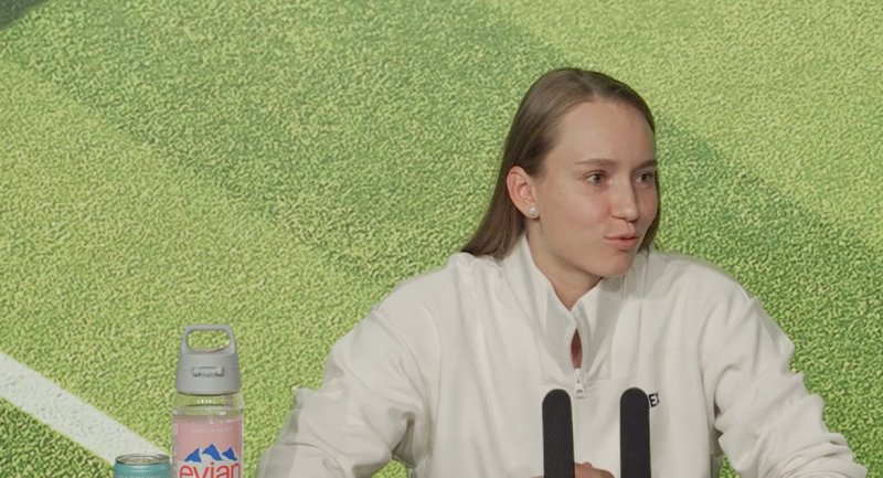 Уимблдон: Рыбакина прокомментировала вопрос о возможности стать первой ракеткой мира