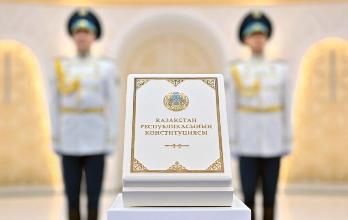 "Эпохальное событие" – Токаев поздравил казахстанцев со вступлением в силу Новой Конституции