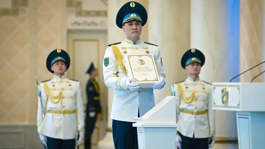Новая Конституция Казахстана вступила в силу: что говорят государственные деятели и эксперты
