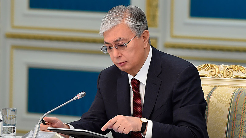 Глава государства подписал Закон о психологической деятельности