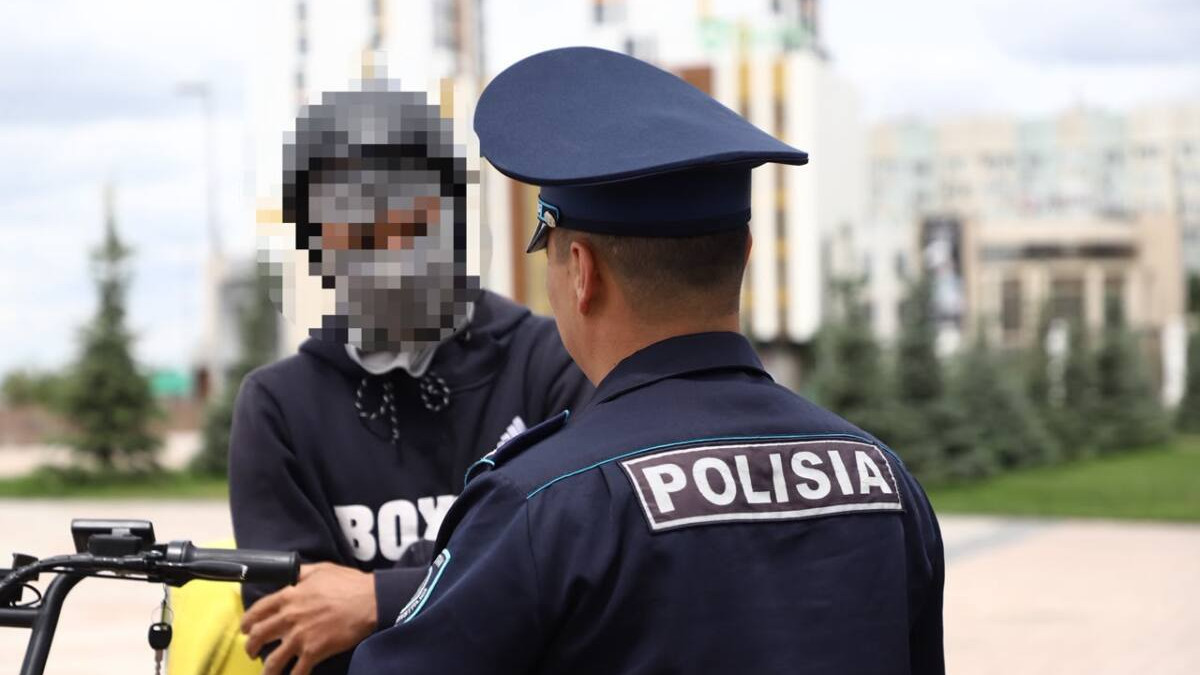 Атырауда бетін бүркемелеген 150 адамға айыппұл салынды