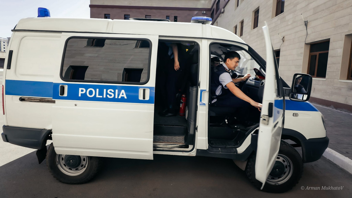 "Қарызы бар адамды тауып беремін": Ақтөбеде кәсіпкер 4 миллион теңгеден айырылған