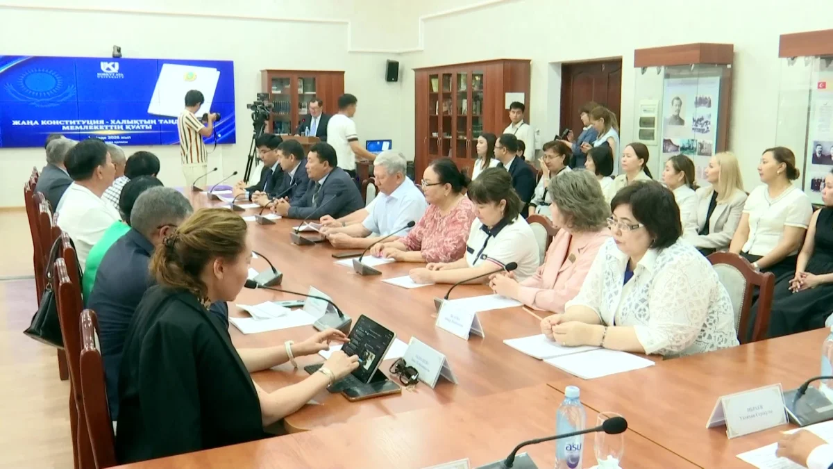 "Әлемдік бәсекелестіктегі өзгерістер жаңа сатыға өтуімізді талап етеді",- сарапшы