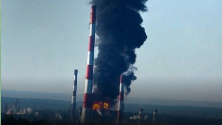 Под удар беспилотников попал один из крупнейших НПЗ "Лукойла"
