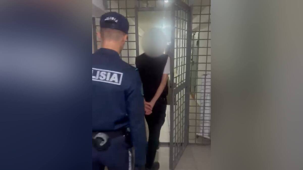 Полицейские задержали подозреваемого в распространении наркотиков в Кокшетау