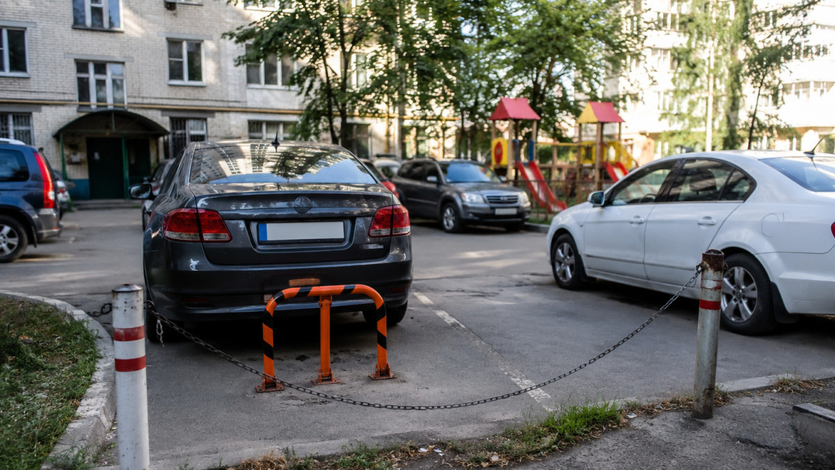 «Бұл – менің орным» дәуірі аяқталды: аулада орын «брондағандарға» ірі айыппұл салынады