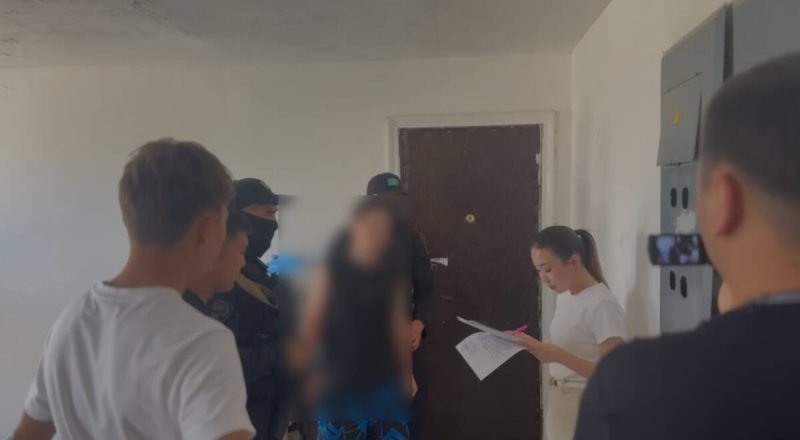 Интимные видео девочки предлагал в закрытых чатах сельчанин в Жетысу