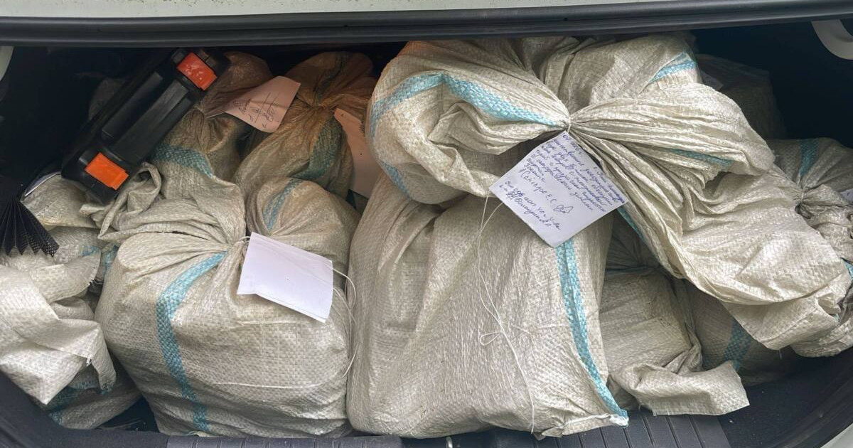  Өскеменде жыл басынан бері бір жарым тоннаға жуық заңсыз алкоголь тәркіленді 