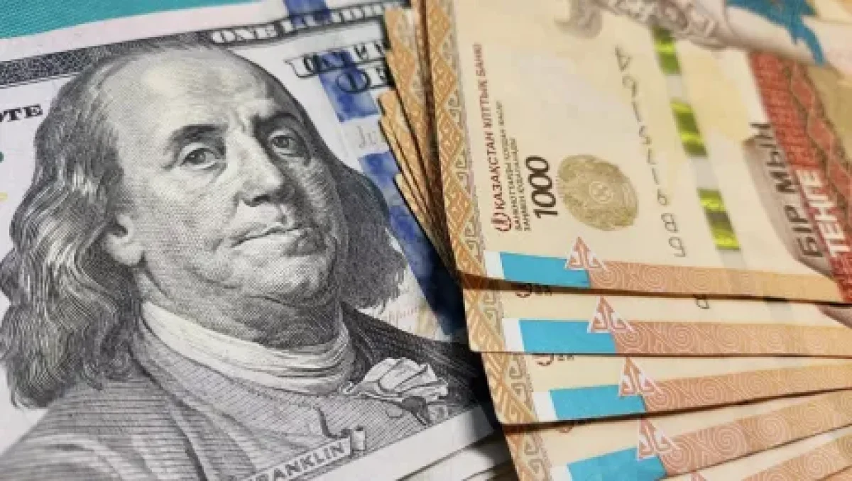 Доллар снова сдал позиции: курс валют на 8 июля