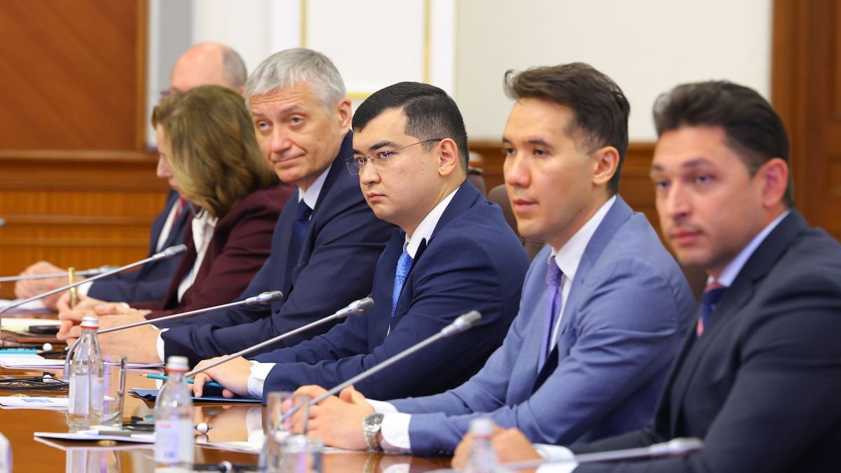 Apple, Siemens, Honeywell: ірі халықаралық компаниялар Үкіметке қандай ұсыныс айтты?