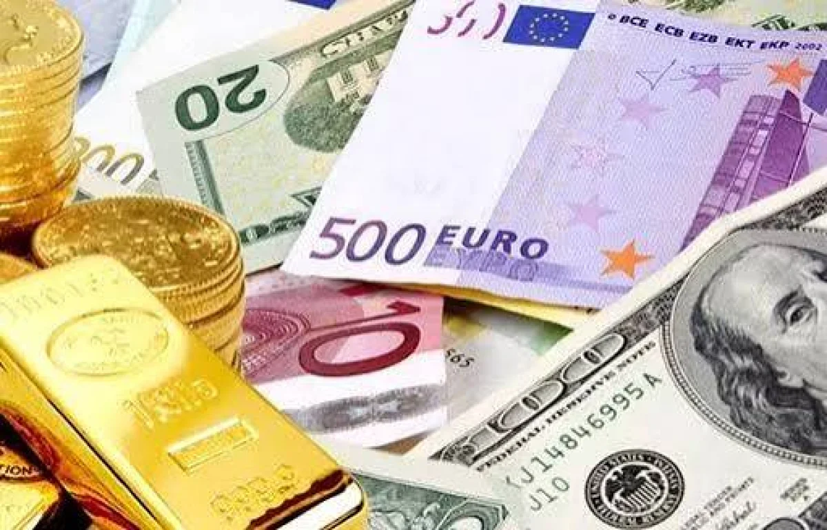 Иностранец задержан при попытке незаконно вывезти из Казахстана 350 тысяч долларов