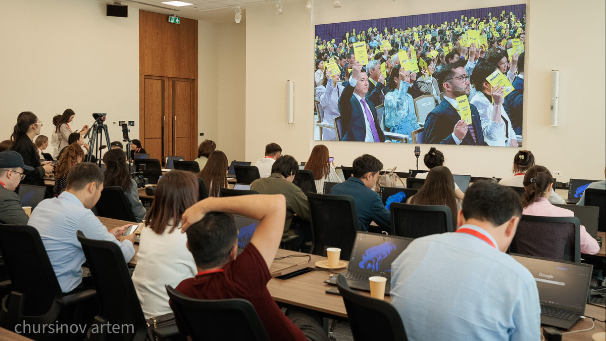 «Әділет» партиясының съезінде саяси күн тәртібінің негізгі бағыттары айқындалды