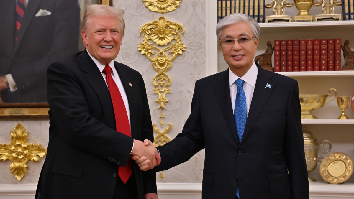 Токаев пригласил Трампа посетить Казахстан