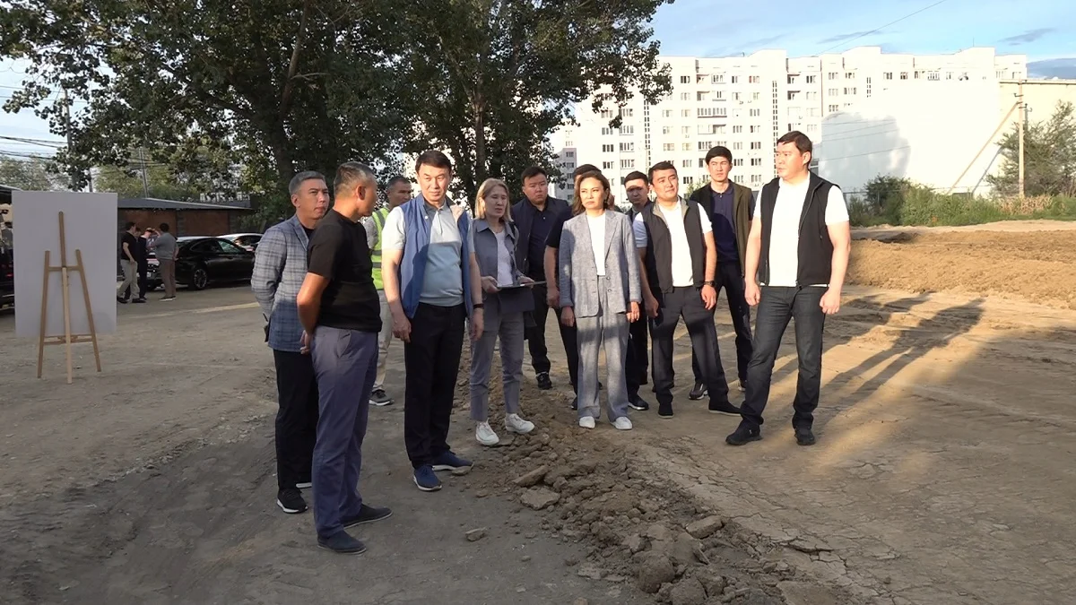 Дархан Сатыбалды Алматыдағы жол құрылысының барысын тексерді