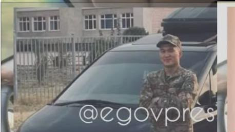 Кем оказался мужчина в форме из скандального видео: Минобороны провело проверку
