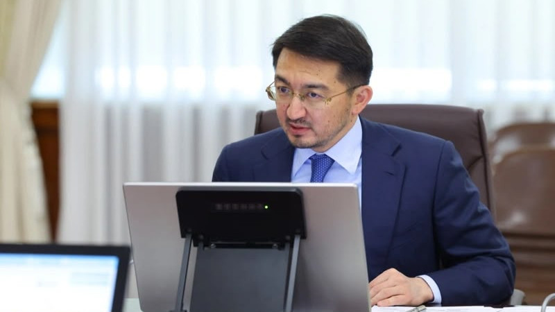 "Қазақстанда интернет сапалы". Жаслан Мәдиев сынға жауап берді 