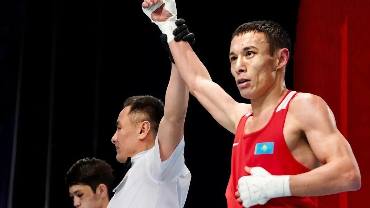 После громкого скандала чемпион мира Жусупов записал видео с женой