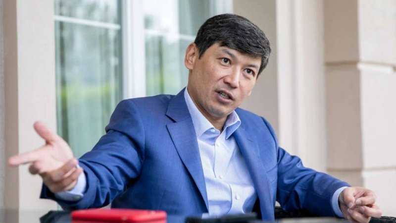 «Такой поддержки нет нигде»: Айбек Барыс поспорил с бизнесменами, уезжающими из Казахстана