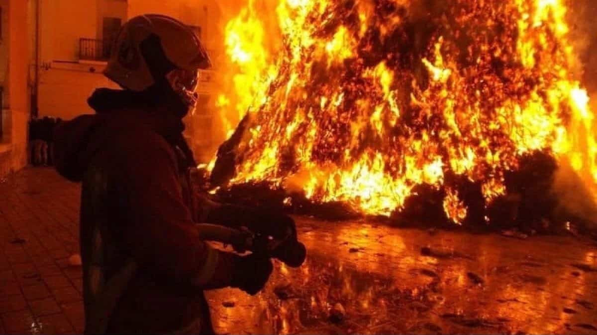 ШҚО-да тұрғын үй өртеніп, екі адам қаза тапты