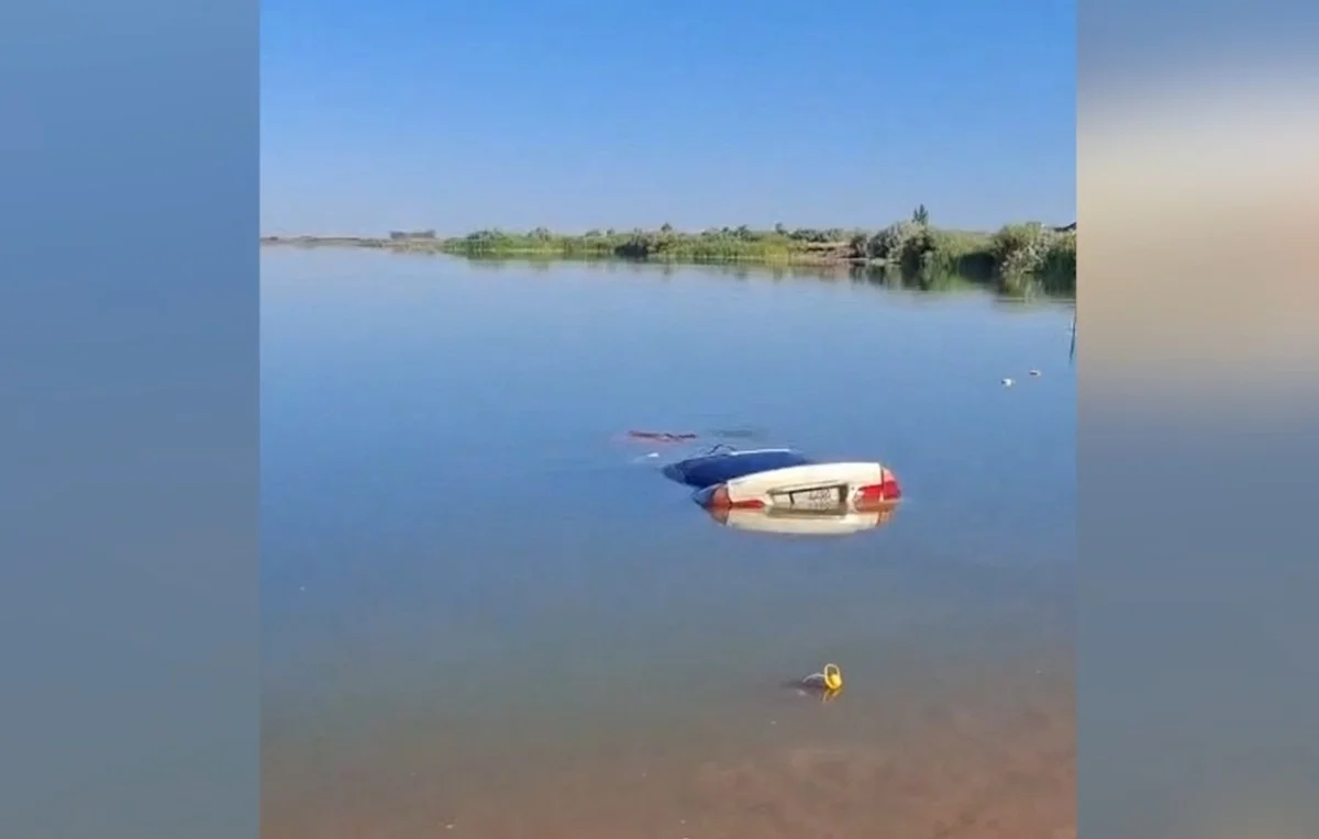 Трагедия у воды: автомобиль с детьми съехал в водоем