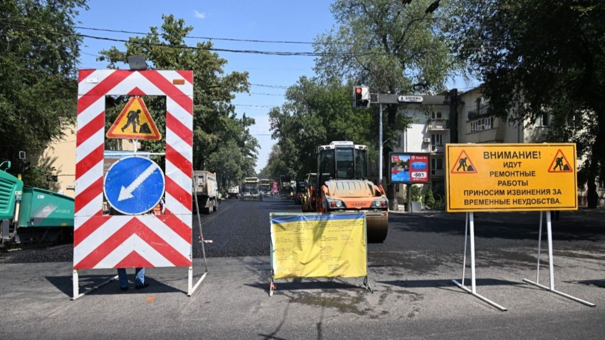 Движение по участку Толе би ограничат до конца августа