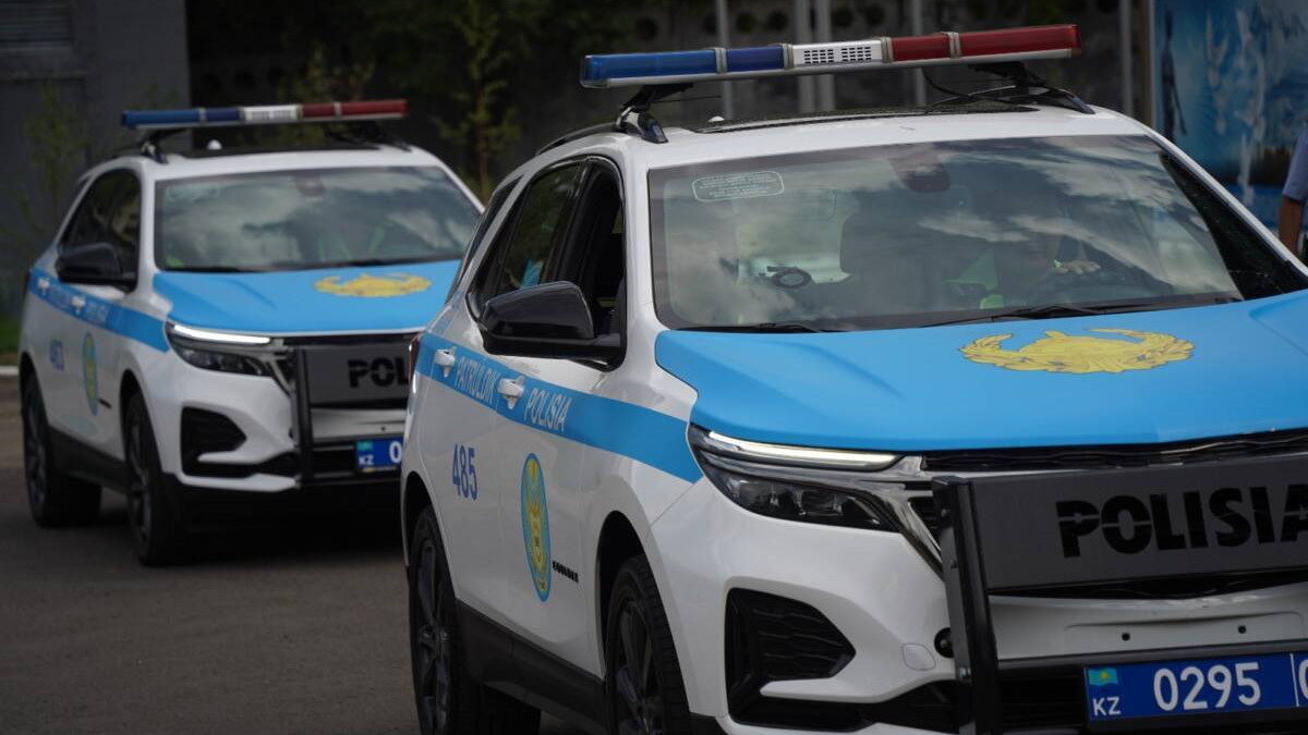 Иностранца арестовали на 15 суток за попытку справить нужду в Ботаническом саду Астаны