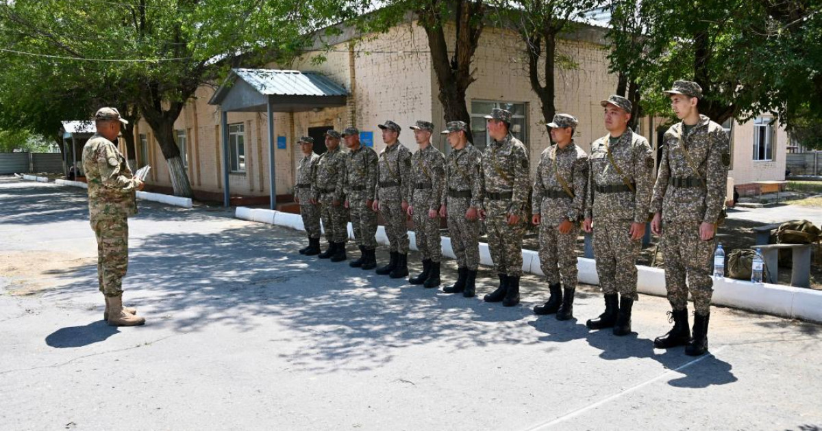   Еліміздің гарнизондарында әскери міндеттілердің оқу жиындары жалғасуда   