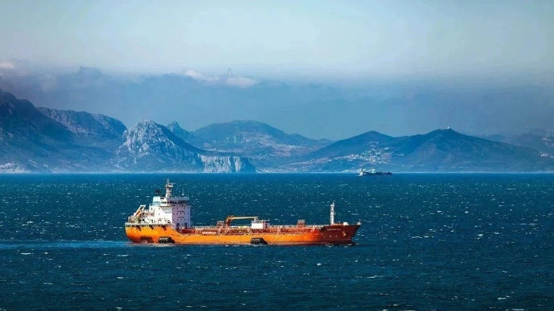 Дубай Ормуз бұғазын айналып өтетін жаңа порт салуды жоспарлап отыр