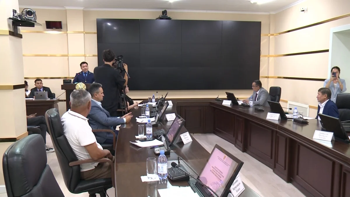 Павлодарлық шенеунік қарындасына жер телімін заңсыз алып берген
