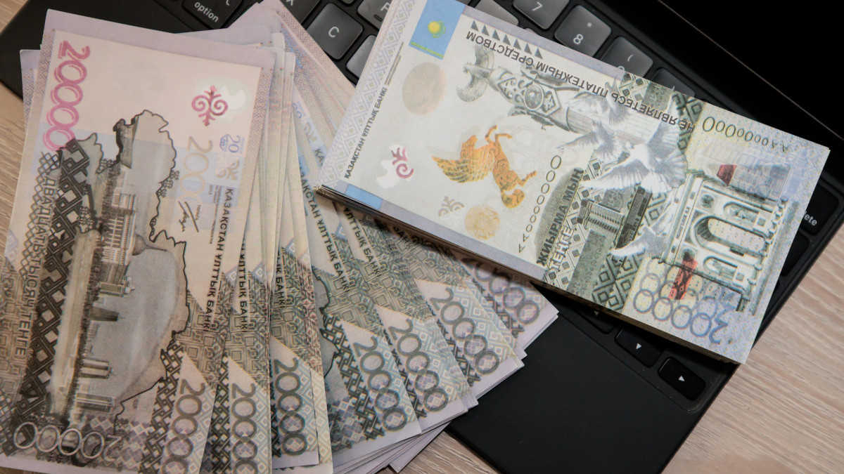 Прокуратураның араласуымен 165 жұмысшыға 29 млн теңге жалақы қарызы өтелді