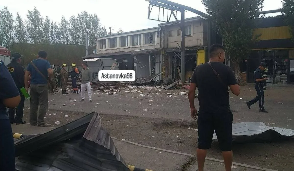 Взрыв прогремел в Астане: пострадали три человека (ВИДЕО)