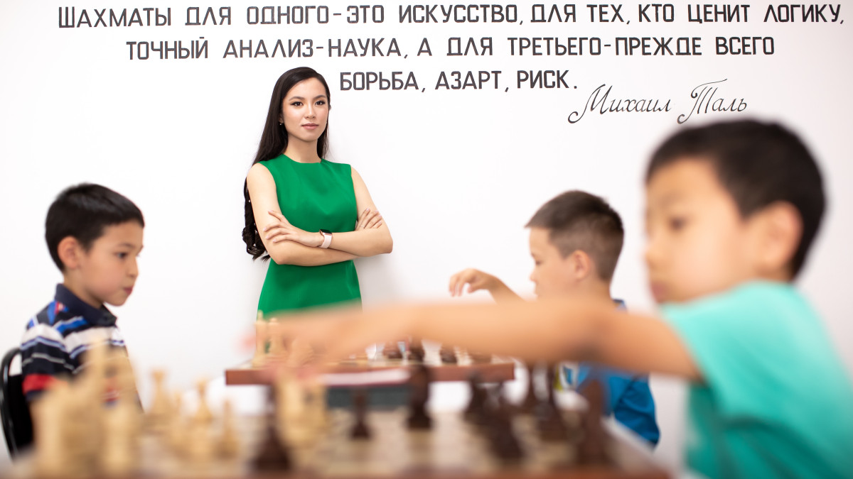 Динара Сәдуақасова өңірлердегі жас шахматшыларға арналған атаулы шәкіртақы тағайындады
