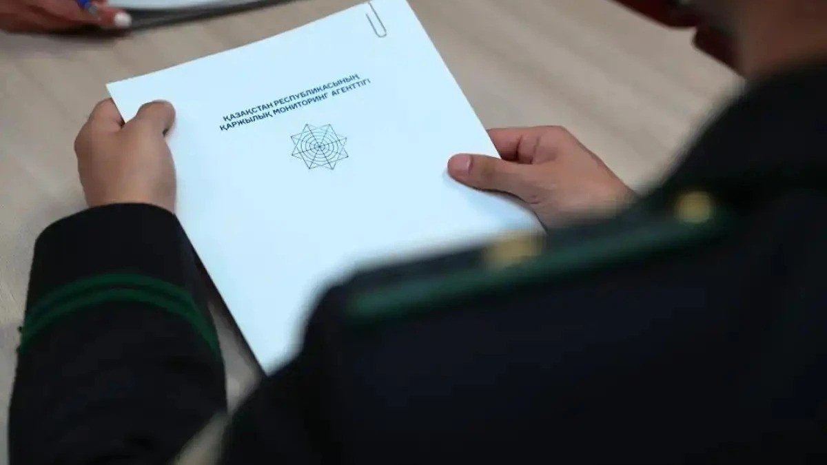 Организатора финансовой пирамиды доставили в Казахстан из Грузии