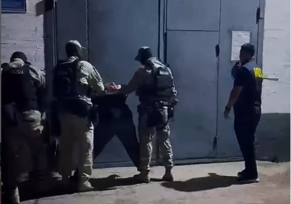 Мужчину избили и заставили оформить кредит в Актобе (ВИДЕО)
