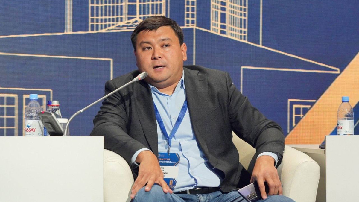 Қазақстандықтар партиялардан не күтеді? Сарапшы сайлаушылардың басты сұранысын атады