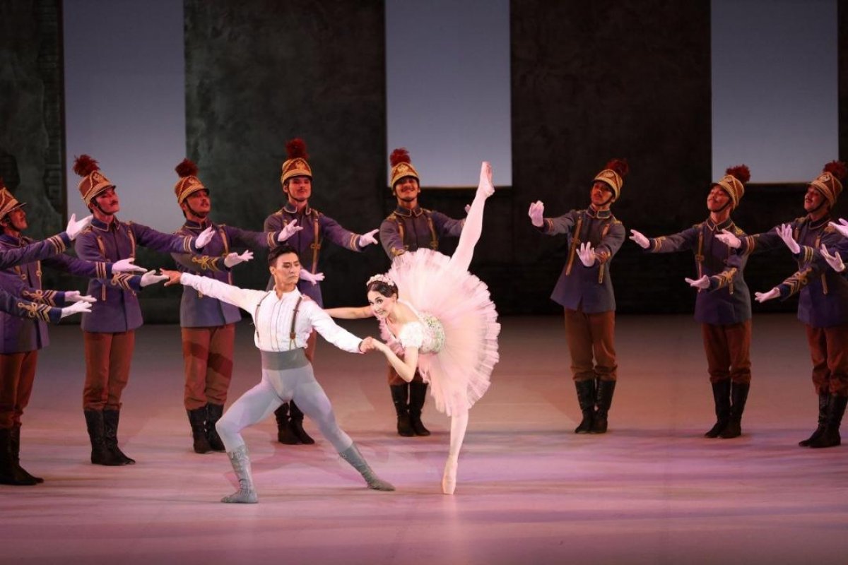 Связь поколений в Nomad Ballet